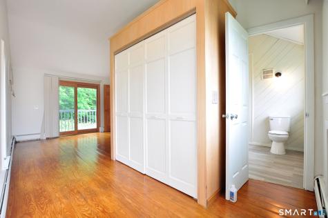 16 Ellen Drive Farmington CT 06032
