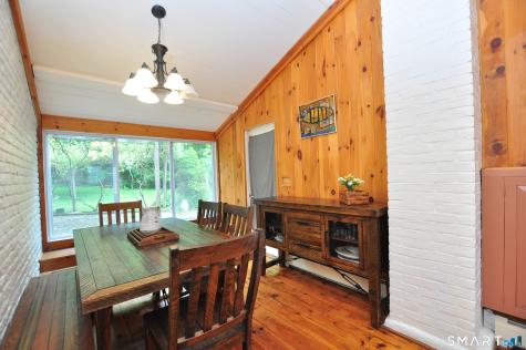 16 Ellen Drive Farmington CT 06032