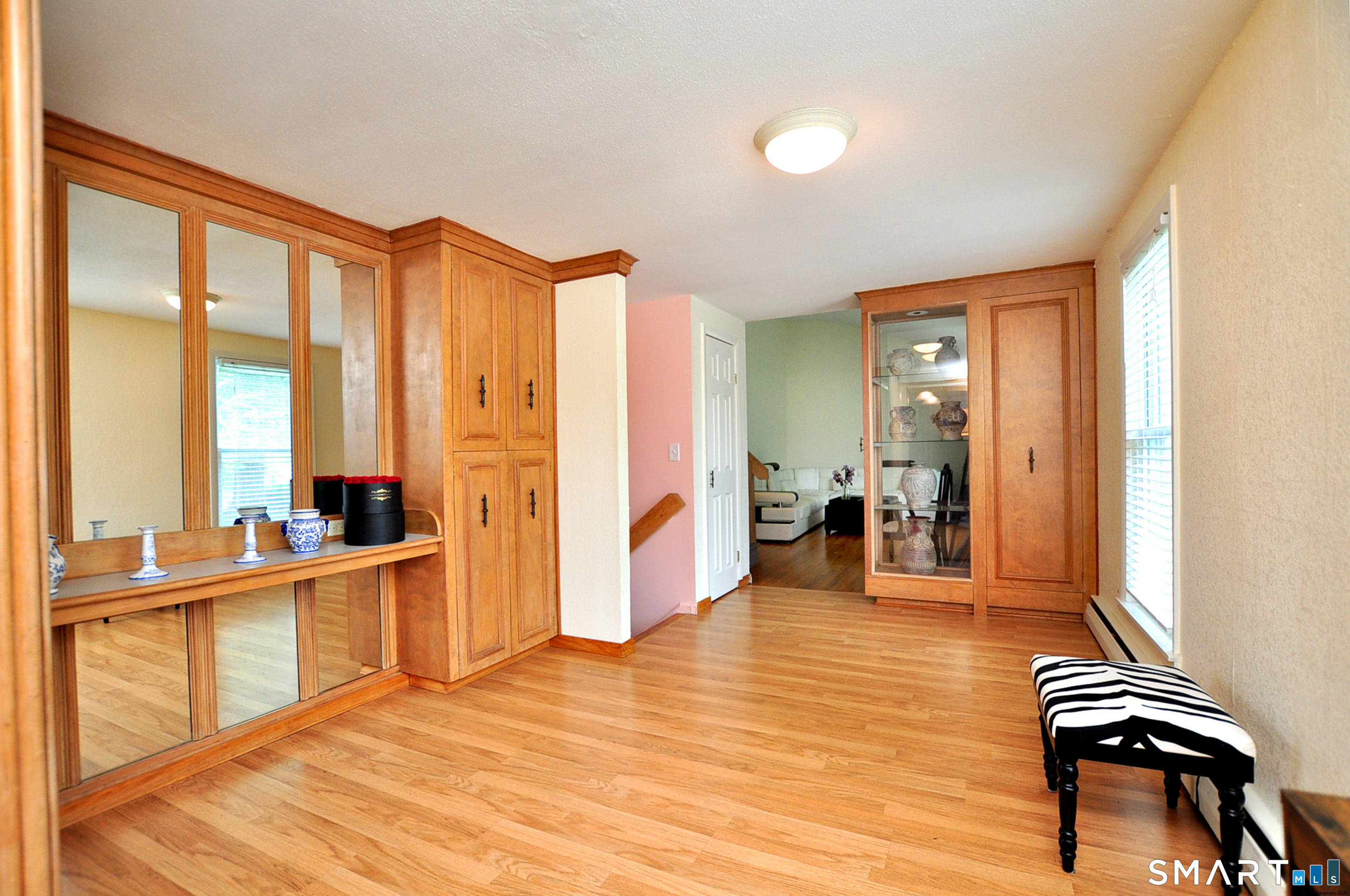 16 Ellen Drive Farmington CT 06032