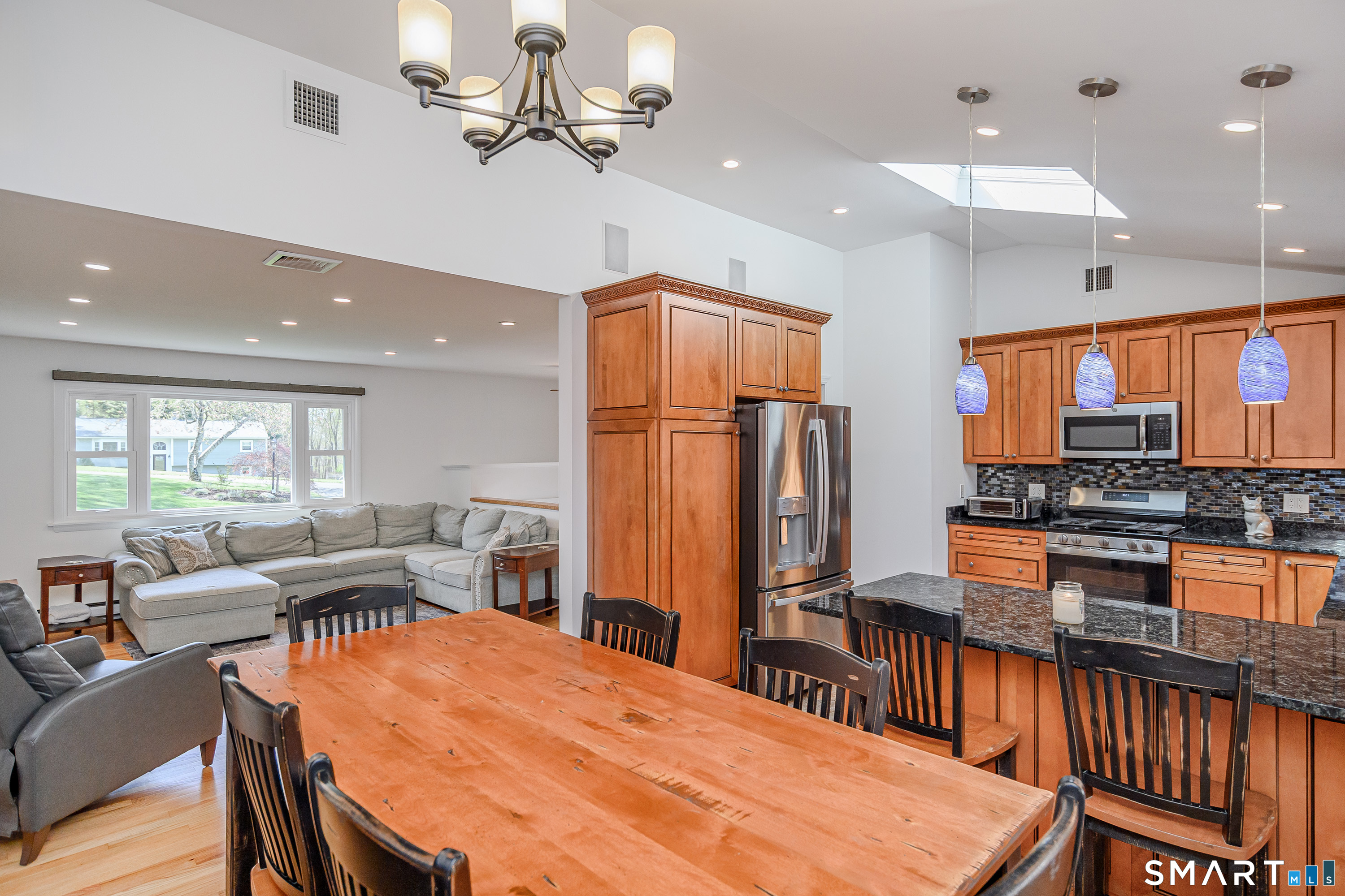 18 Fleetwood Drive New Fairfield CT 06812