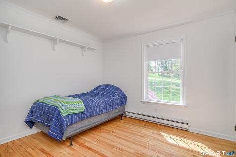 18 Fleetwood Drive New Fairfield CT 06812
