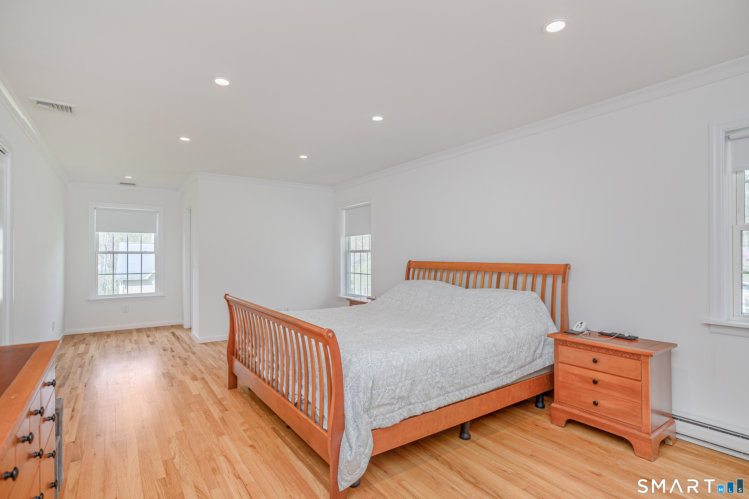 18 Fleetwood Drive New Fairfield CT 06812