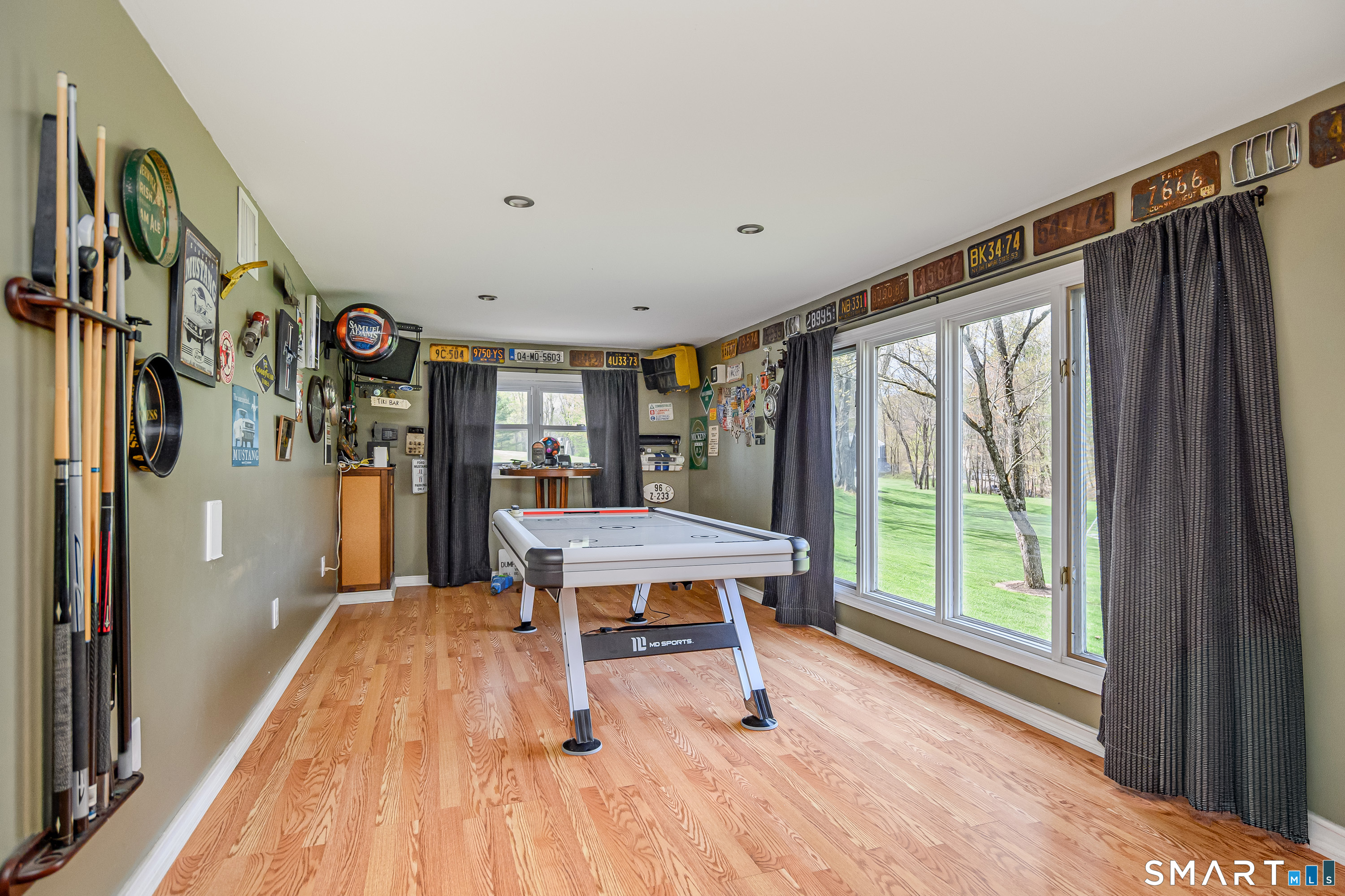 18 Fleetwood Drive New Fairfield CT 06812