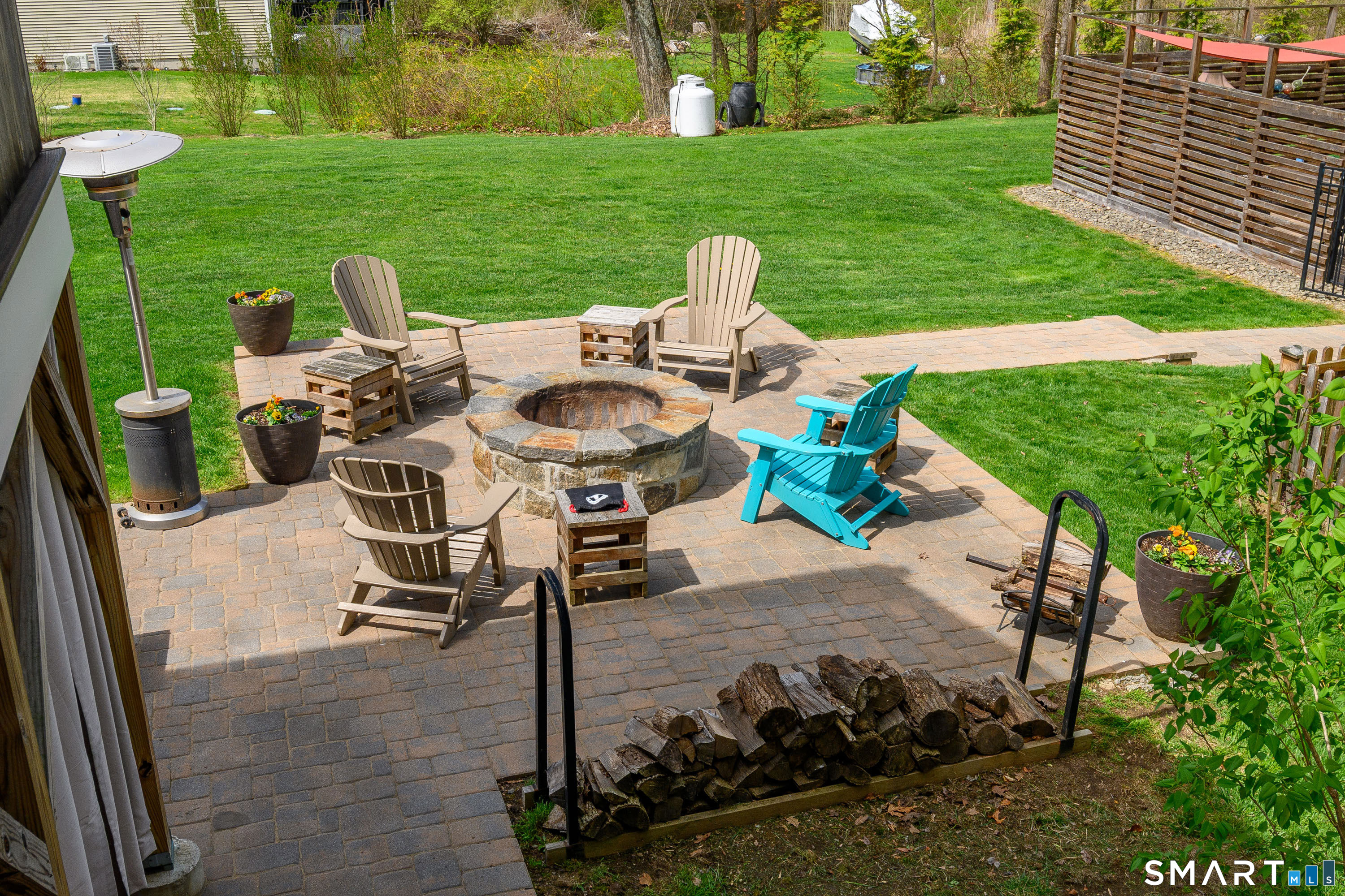 18 Fleetwood Drive New Fairfield CT 06812