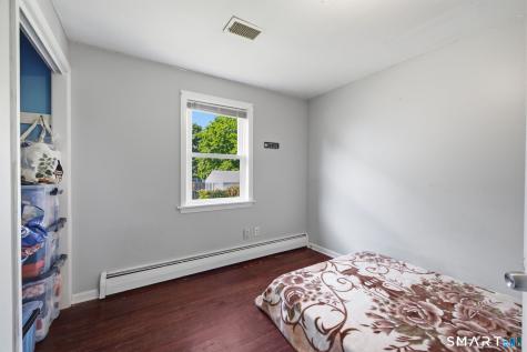 83 Prospect Pl Extension East Haven CT 06512