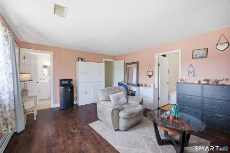 83 Prospect Pl Extension East Haven CT 06512