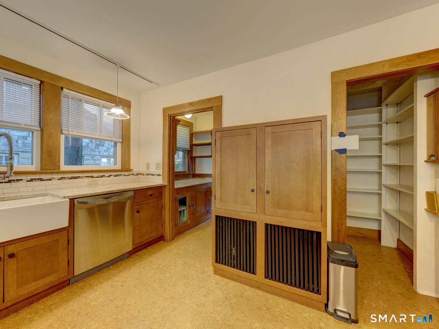 64 Chestnut Street Windham CT 06226