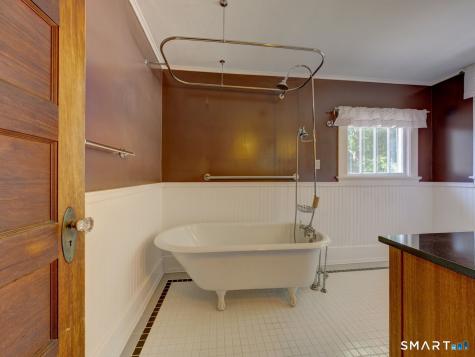 64 Chestnut Street Windham CT 06226