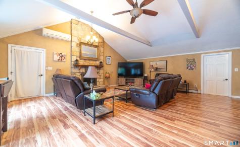 3 Linda Court North Branford CT 06472