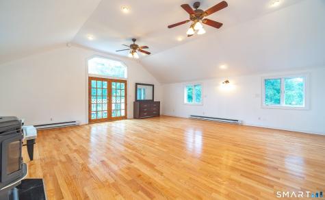 3 Linda Court North Branford CT 06472