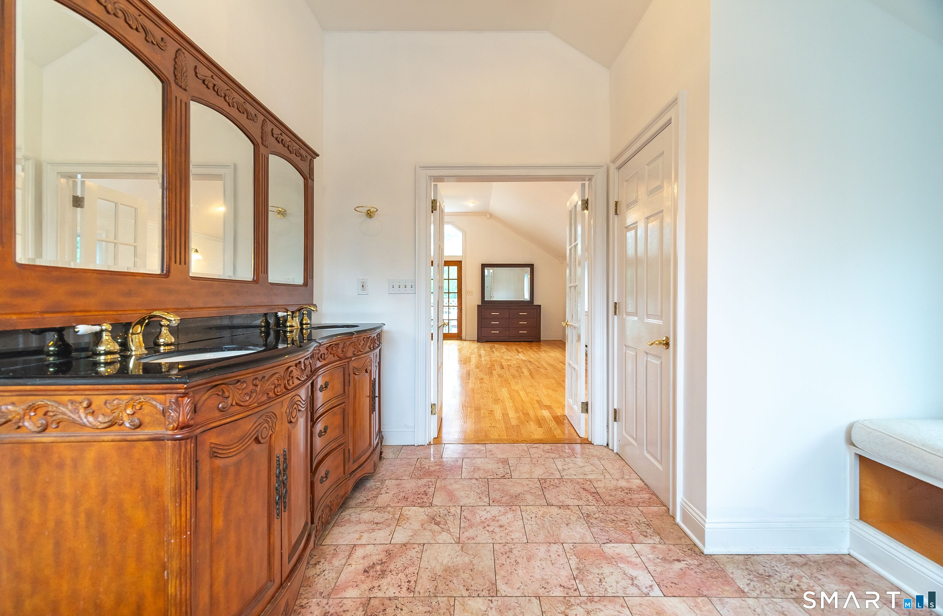 3 Linda Court North Branford CT 06472