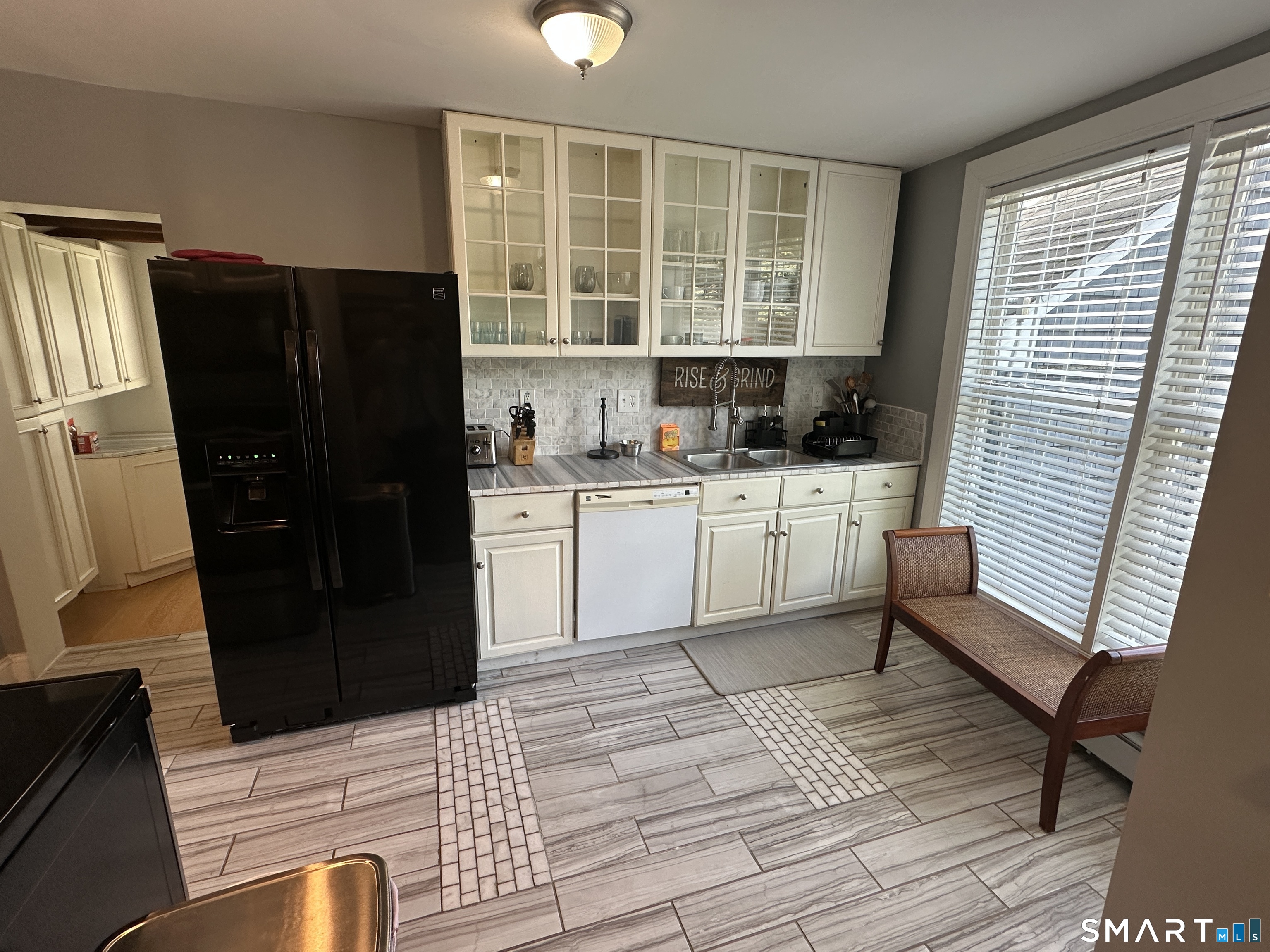 383 Fiske Avenue Bridgeport CT 06606