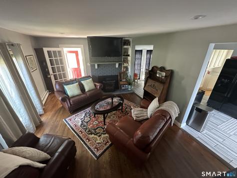383 Fiske Avenue Bridgeport CT 06606