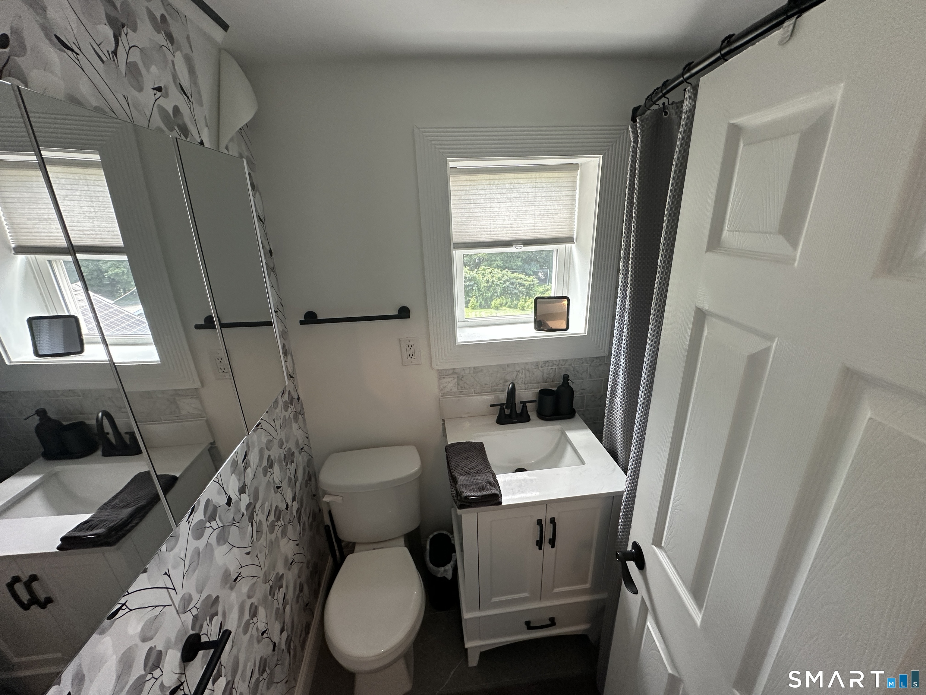 383 Fiske Avenue Bridgeport CT 06606