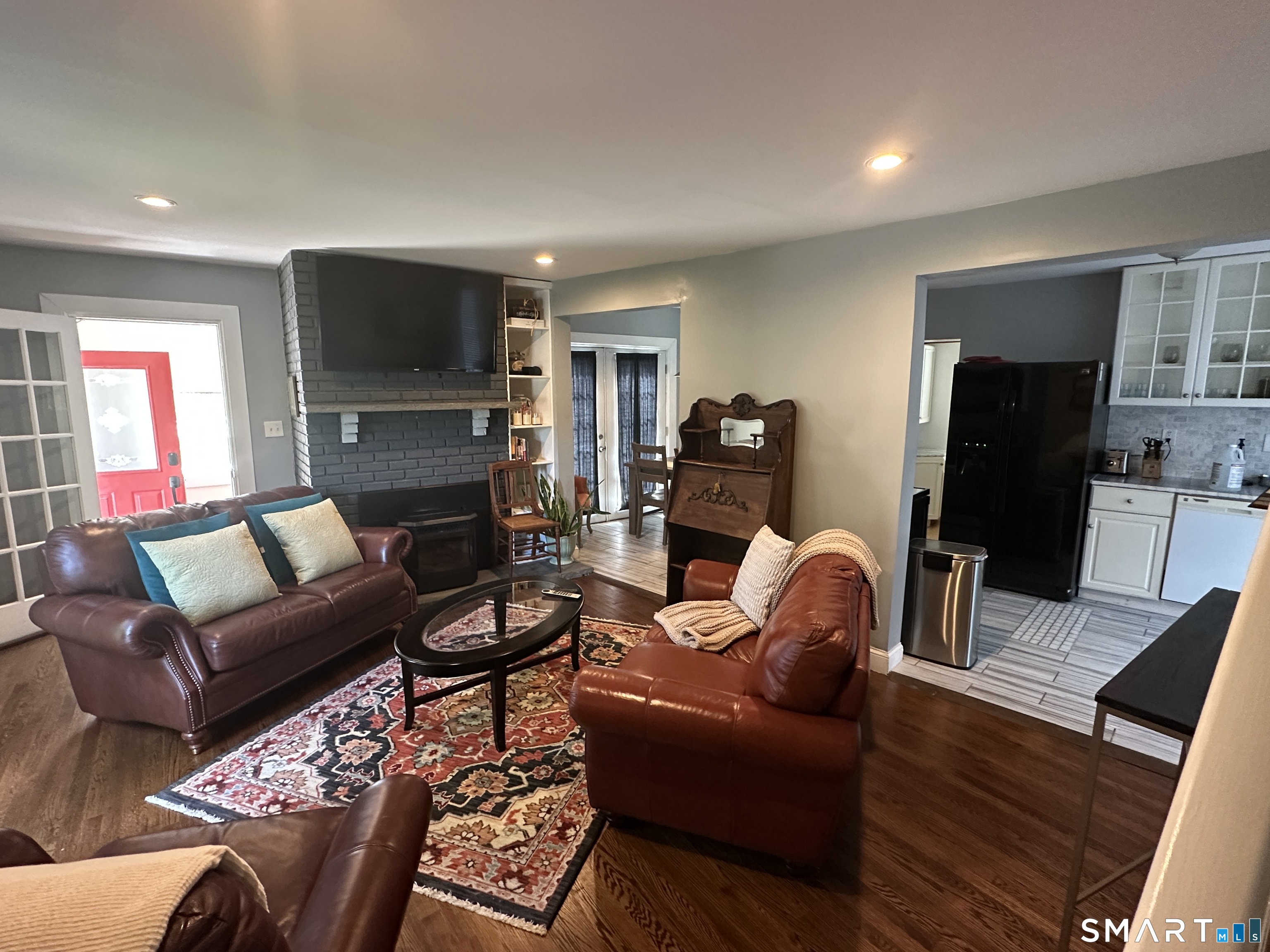 383 Fiske Avenue Bridgeport CT 06606
