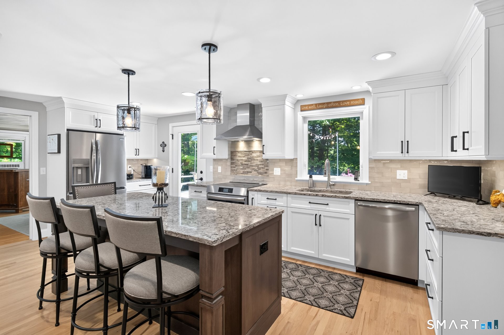 6 Eastview Drive Simsbury CT 06070