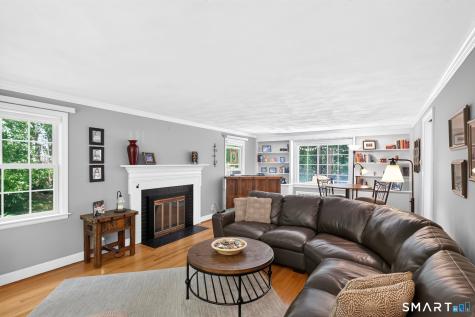 6 Eastview Drive Simsbury CT 06070