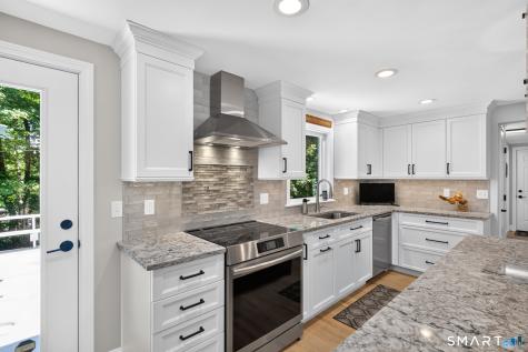 6 Eastview Drive Simsbury CT 06070