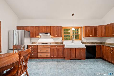 77 Cemetery Road Union CT 06076