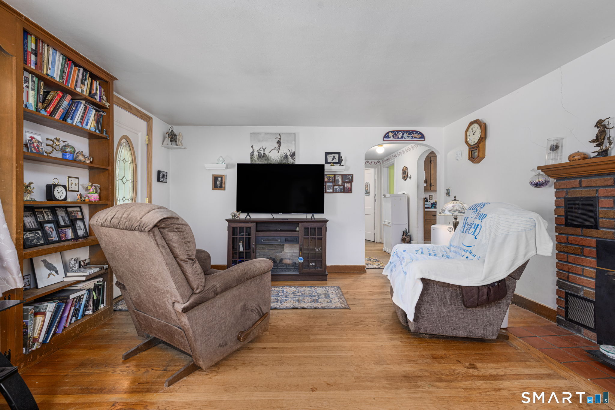 11 Poulin Drive Thompson CT 06277