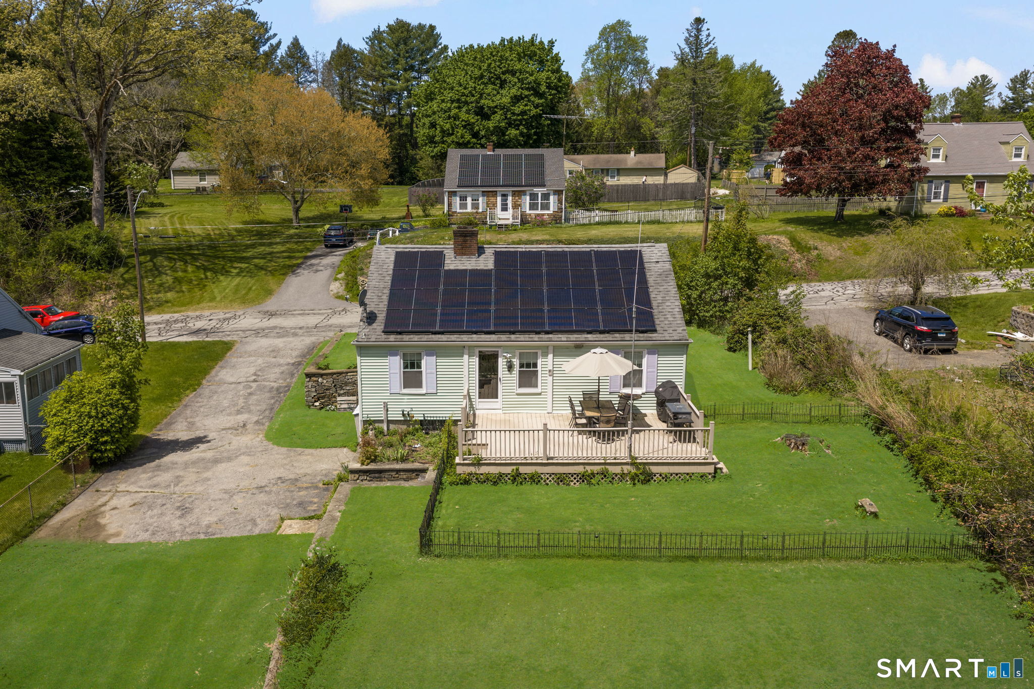 11 Poulin Drive Thompson CT 06277