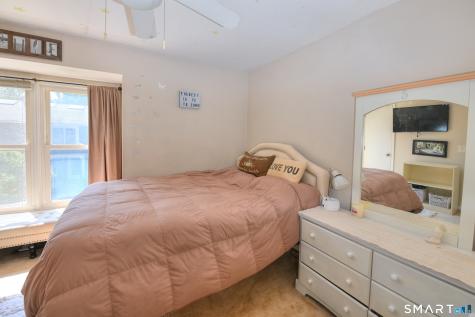 73 Fawn Ridge Lane Norwalk CT 06851