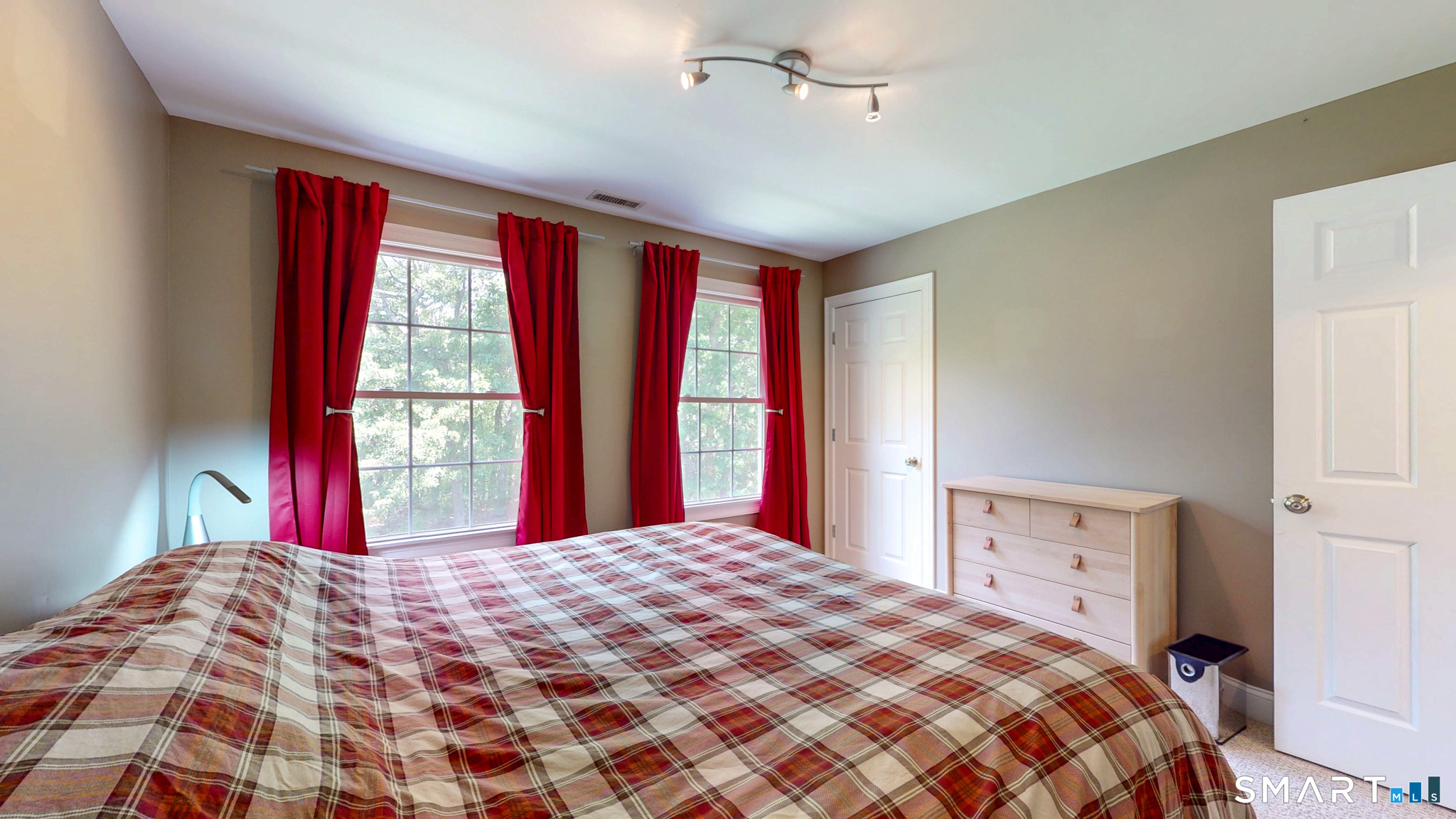 120 Lakeside Drive North Stonington CT 06359