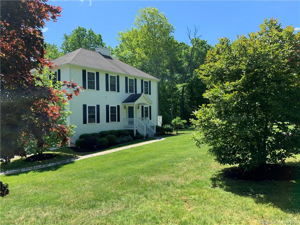 23 Anita Way Warren CT 06754
