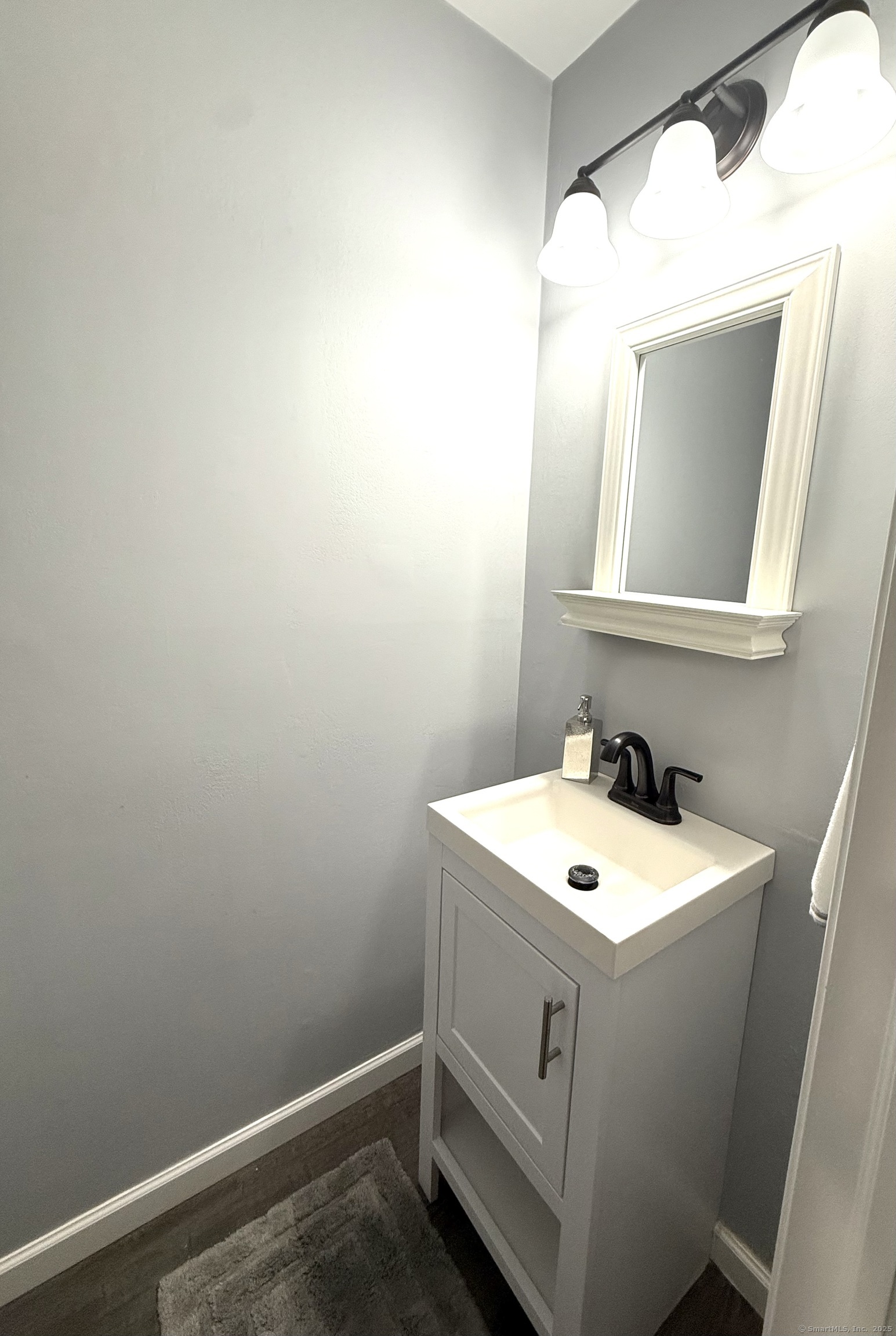 9 Monroe Lane Madison CT 06443