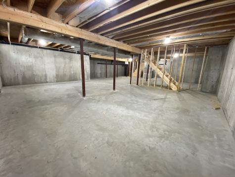 31 Jerome Avenue Burlington CT 06013