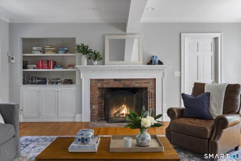 10 Colony Road West Hartford CT 06117