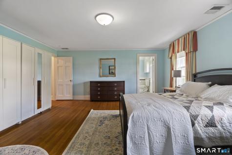 10 Colony Road West Hartford CT 06117
