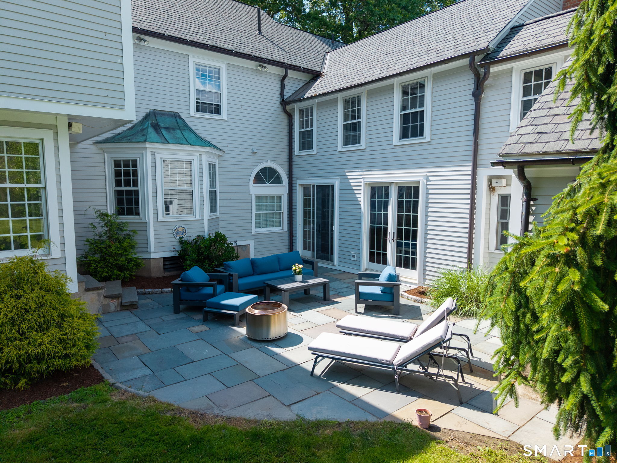 10 Colony Road West Hartford CT 06117