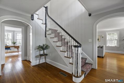 10 Colony Road West Hartford CT 06117