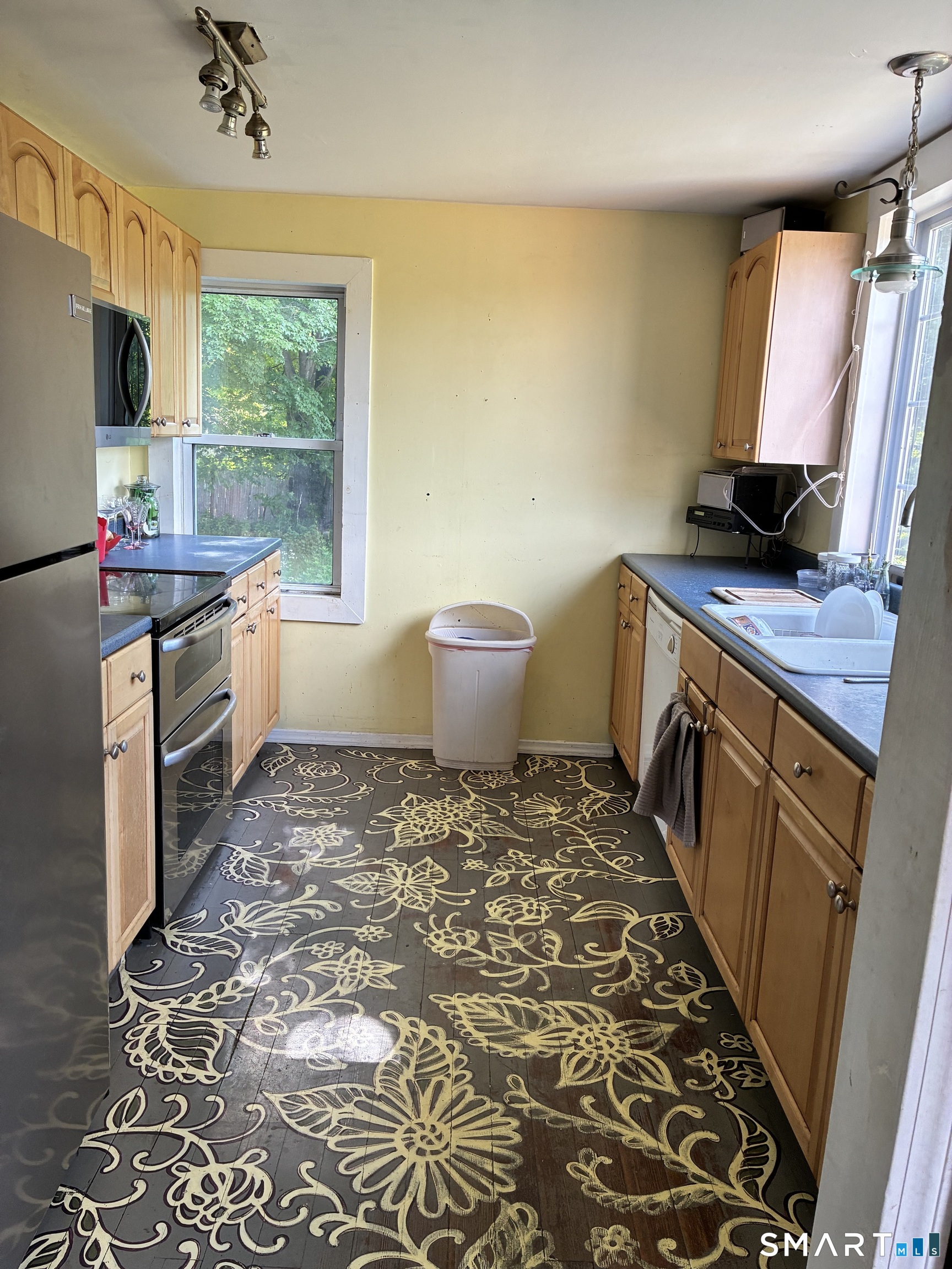 514 Mashamoquet Road Pomfret CT 06259