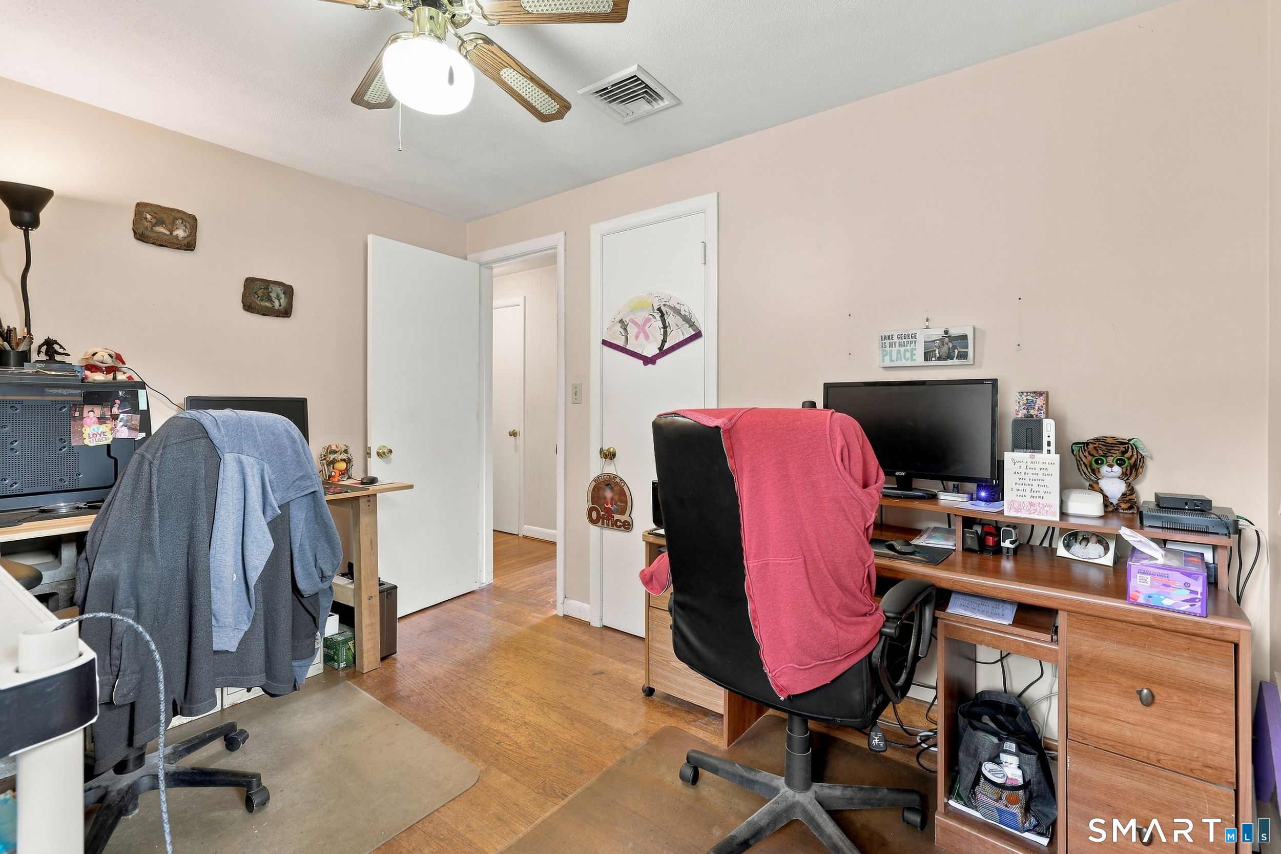 15 Raymond Street East Hartford CT 06118