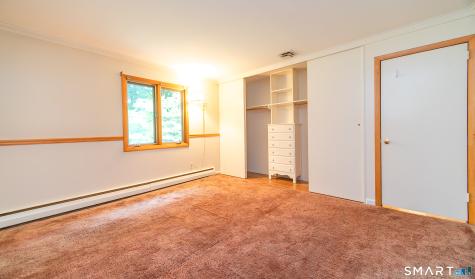25 Lynn Drive Wallingford CT 06492