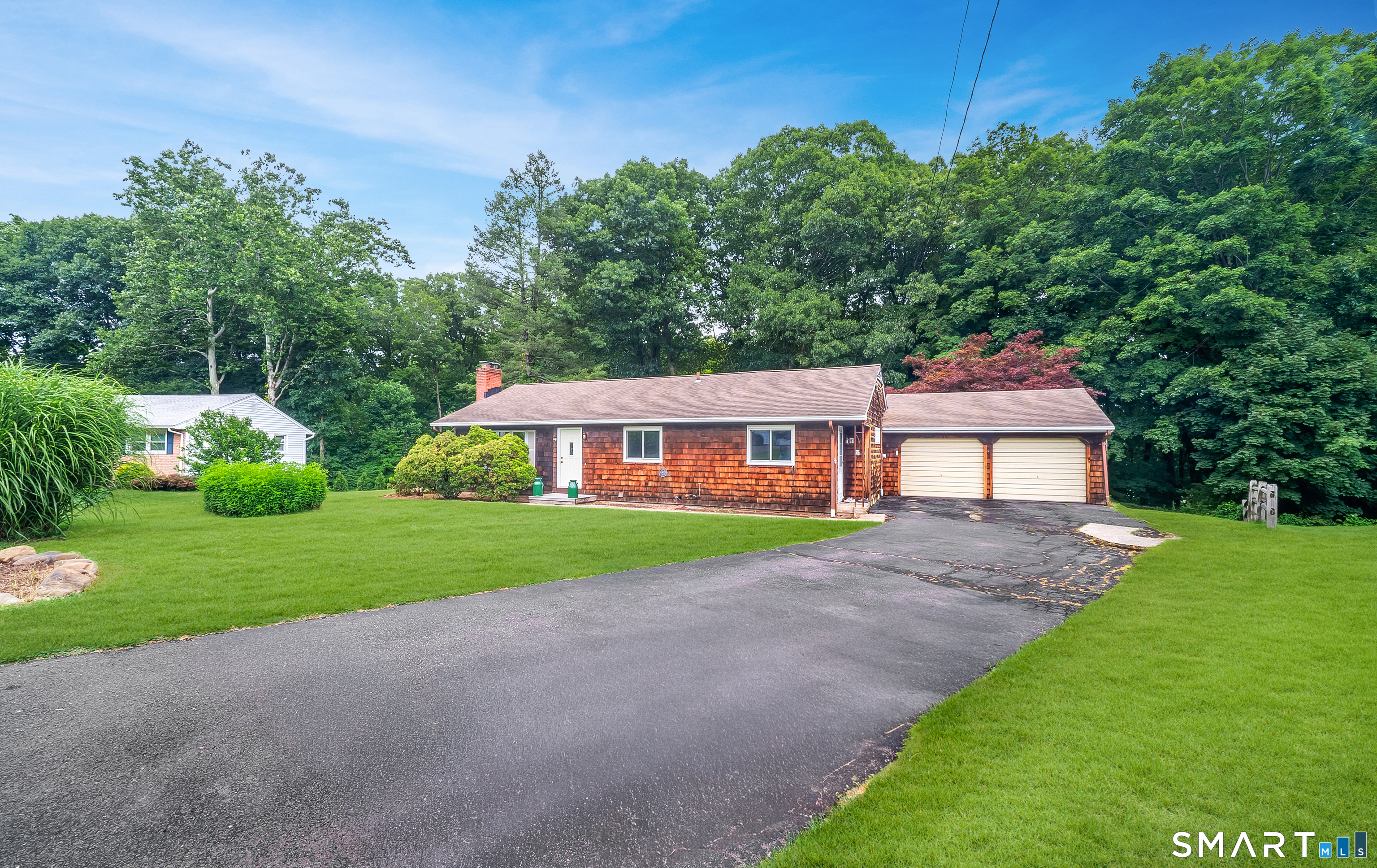 25 Lynn Drive Wallingford CT 06492