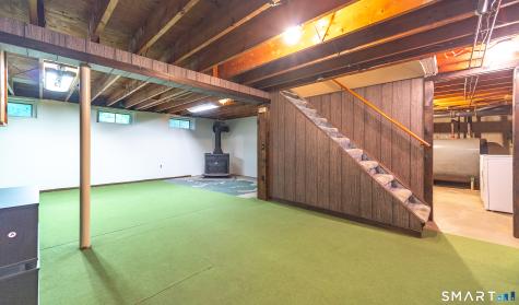 25 Lynn Drive Wallingford CT 06492