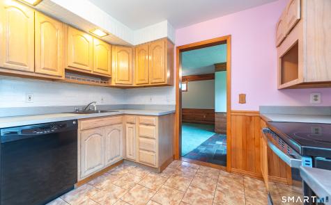25 Lynn Drive Wallingford CT 06492