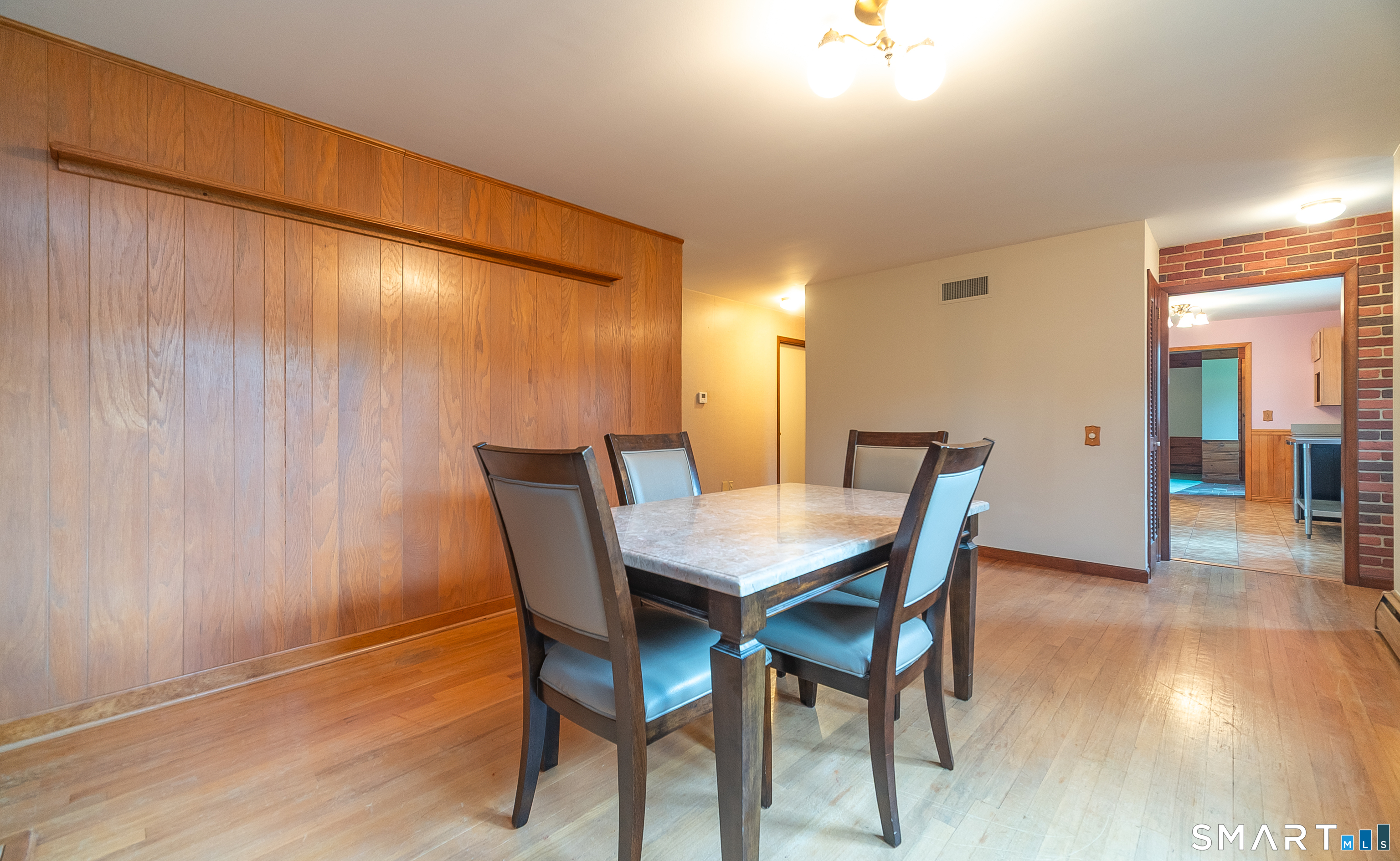 25 Lynn Drive Wallingford CT 06492