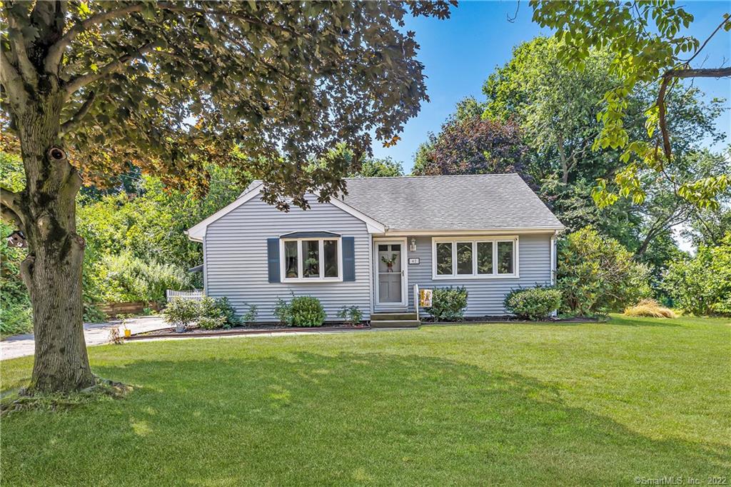 42 Plaskon Drive Shelton CT 06484