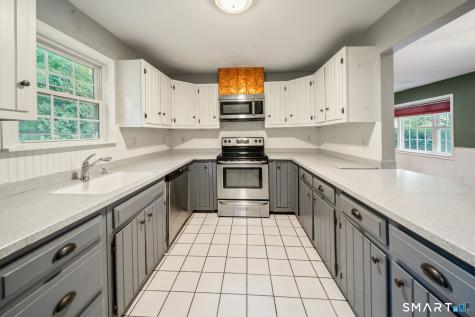 3 Dorman Road Oxford CT 06478