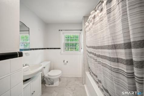 3 Dorman Road Oxford CT 06478