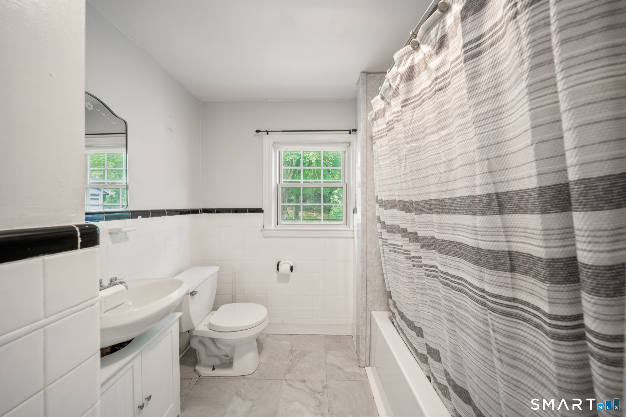 3 Dorman Road Oxford CT 06478