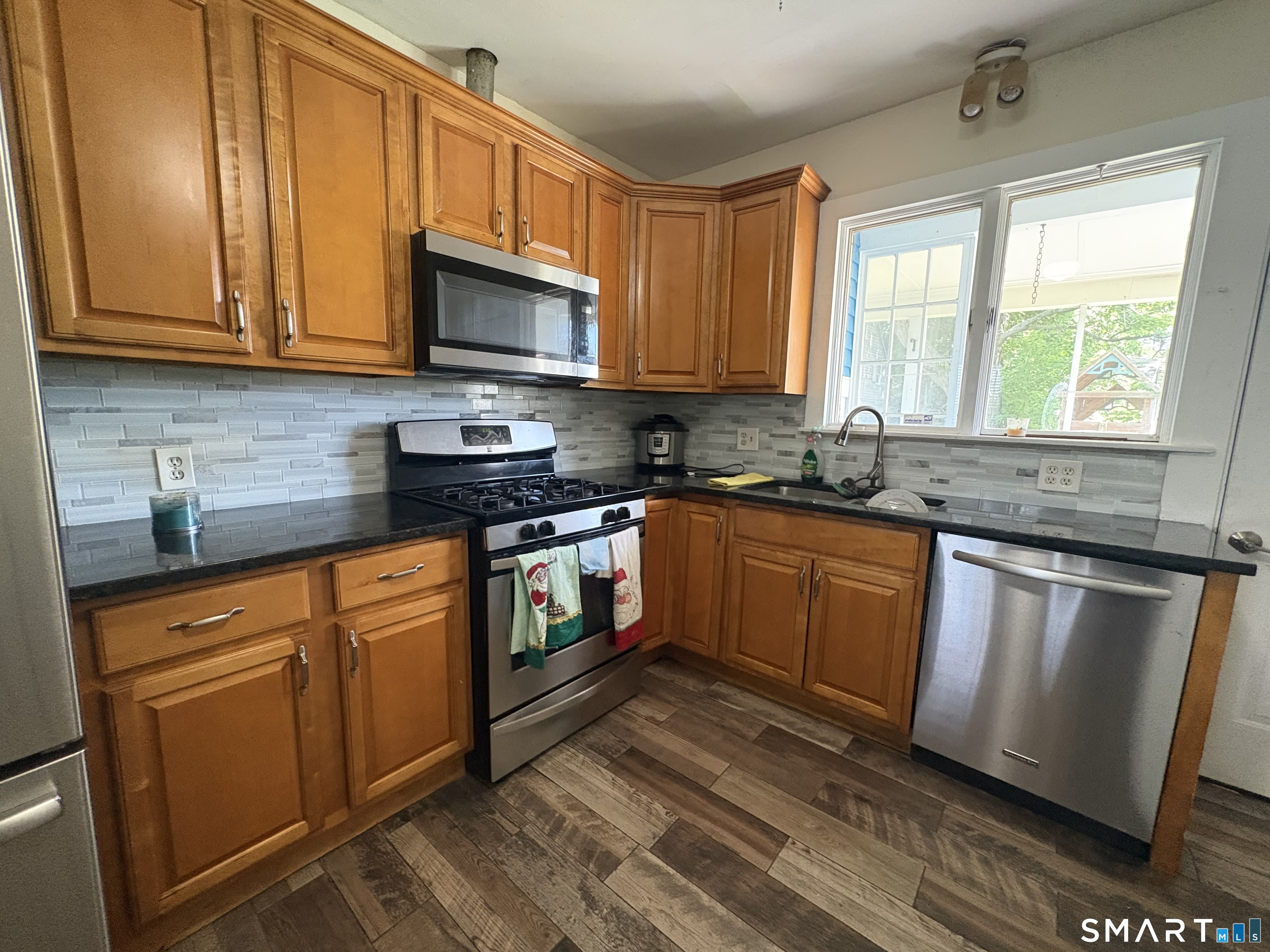 144 Clinton Street Waterbury CT 06710