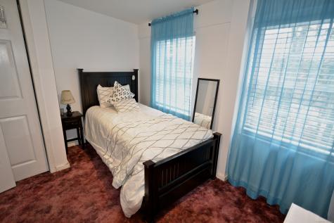 69 Engleside Terrace Newtown CT 06482