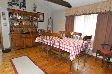 69 Engleside Terrace Newtown CT 06482