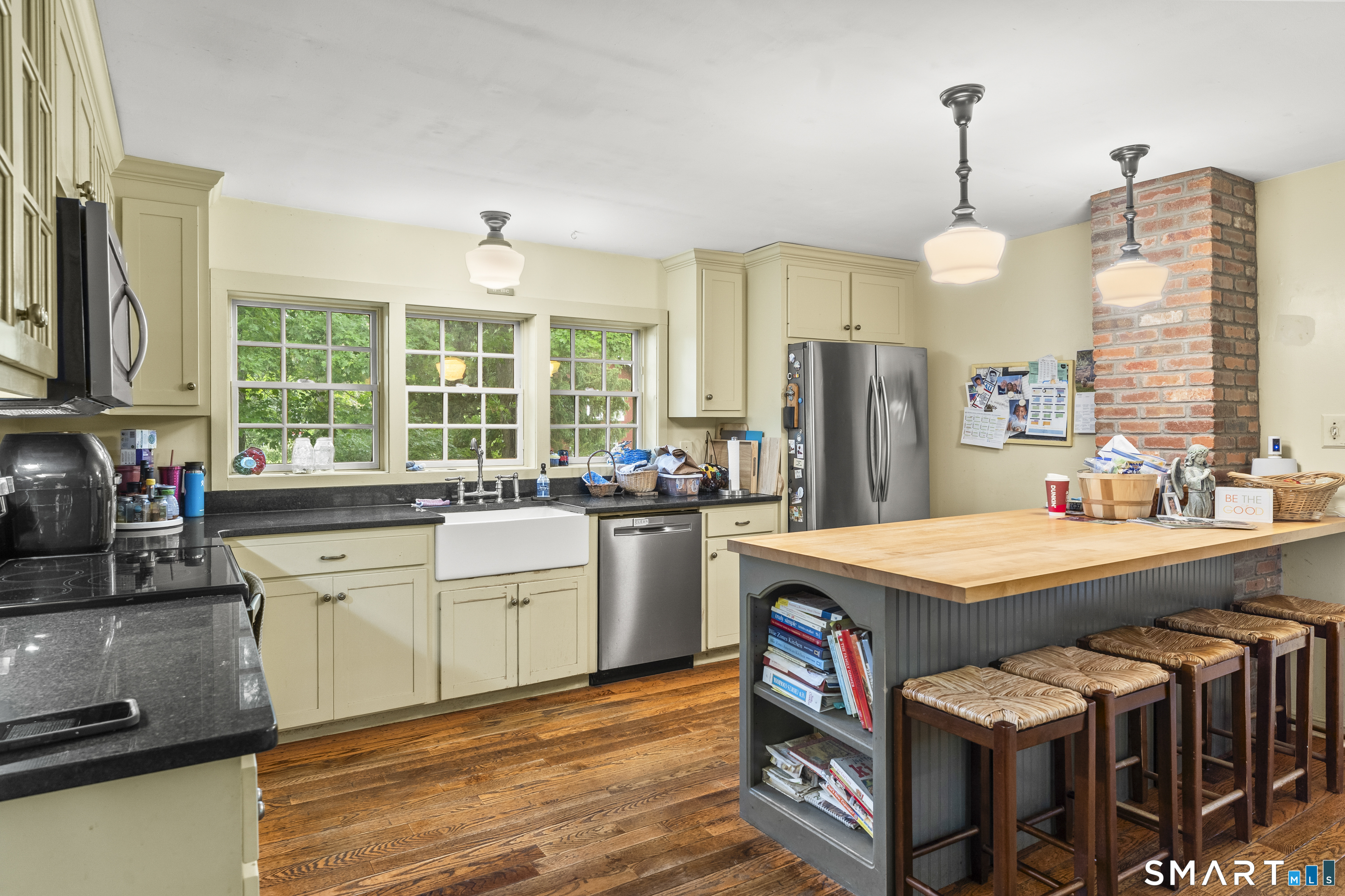 1810 Main Street South Windsor CT 06074
