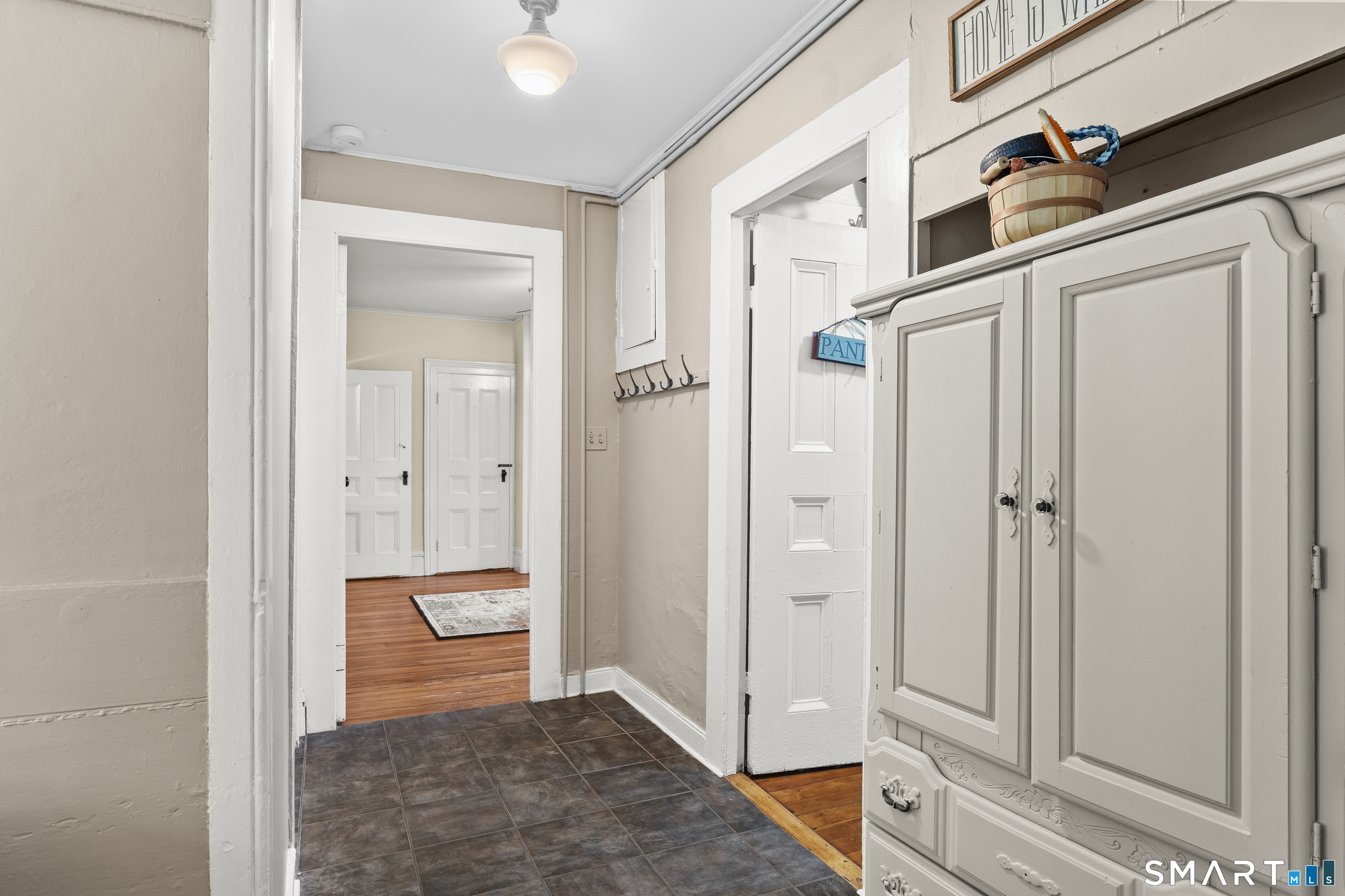 1810 Main Street South Windsor CT 06074